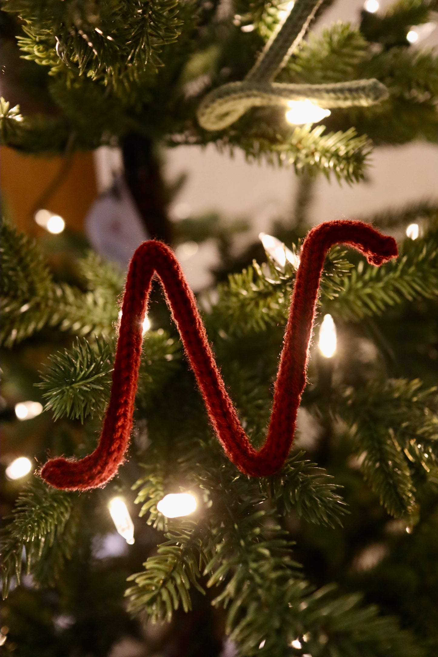 Personalised Holiday Charm - Crochet Alphabet A-Z Christmas Tree Decorations - Festival Fun